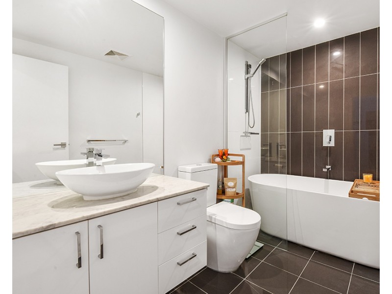 11204/5 Harbour Side Court, Biggera Waters QLD 4216