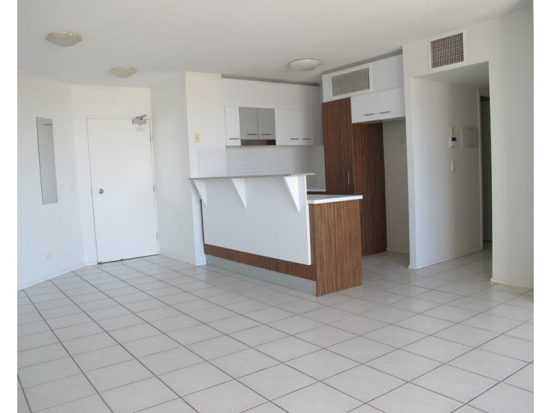 DB2411 / 27 Station Rd, Indooroopilly QLD 4068