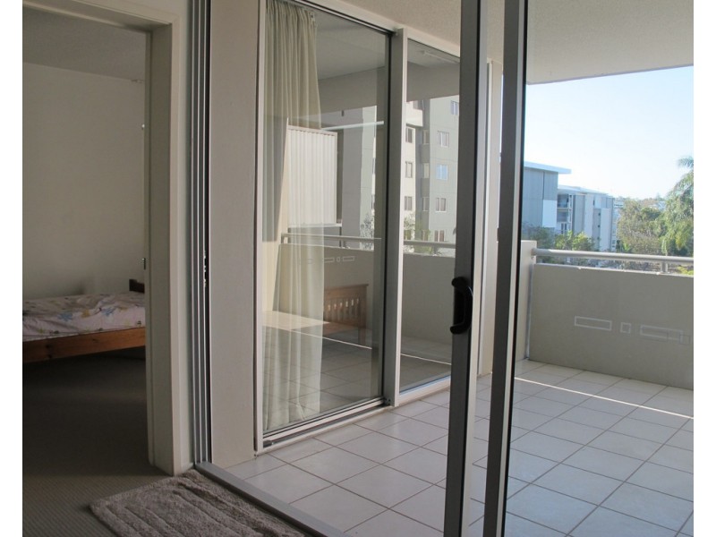 AB2108 / 27 Station Road, Indooroopilly QLD 4068