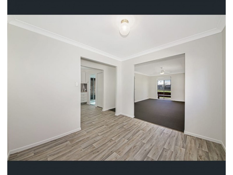 33 DOVER ROAD, Margate QLD 4019