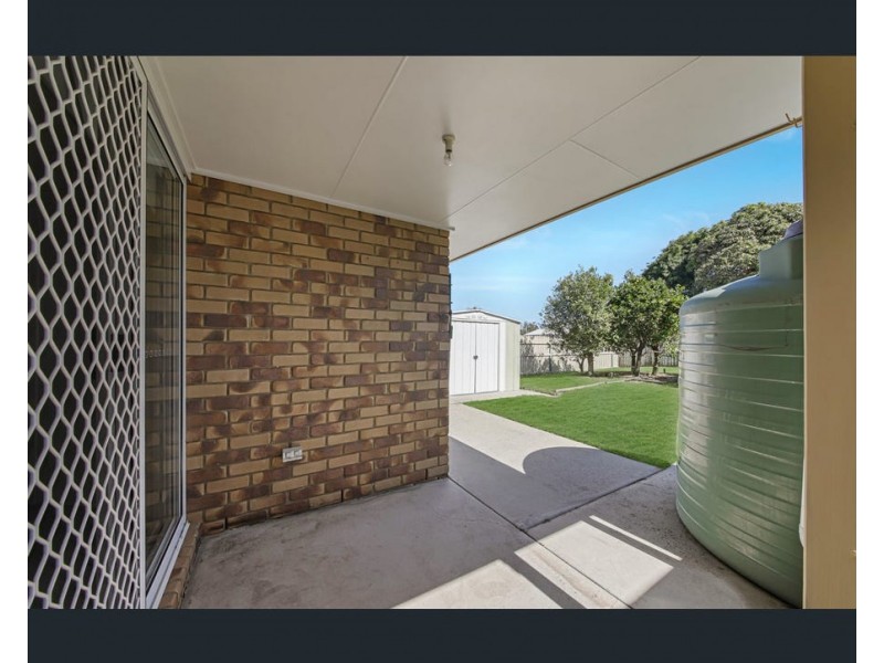 33 DOVER ROAD, Margate QLD 4019