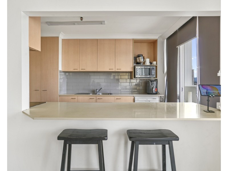 27/114 The Esplanade, Surfers Paradise QLD 4217