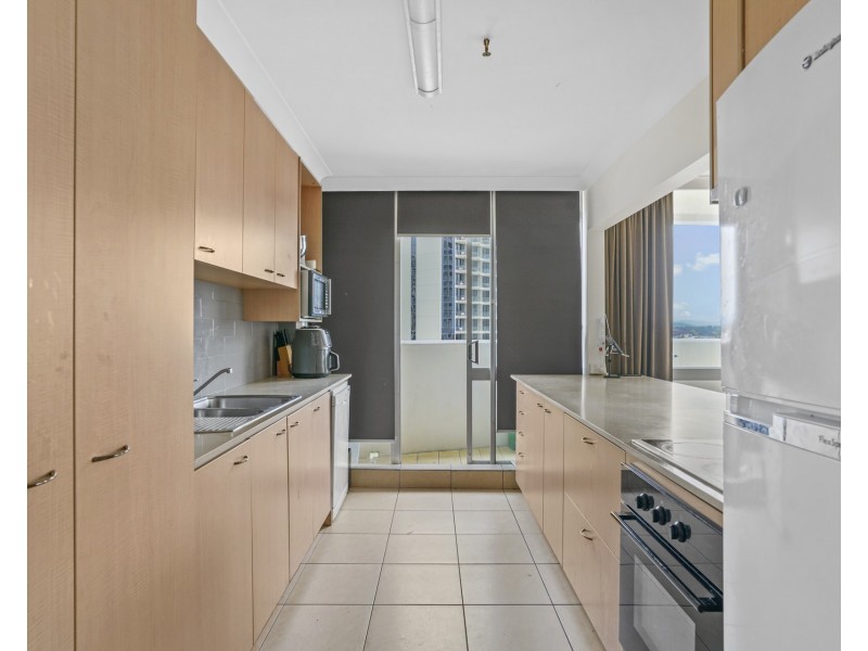 27/114 The Esplanade, Surfers Paradise QLD 4217