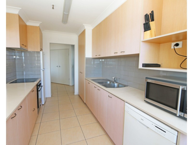 27/114 The Esplanade, Surfers Paradise QLD 4217