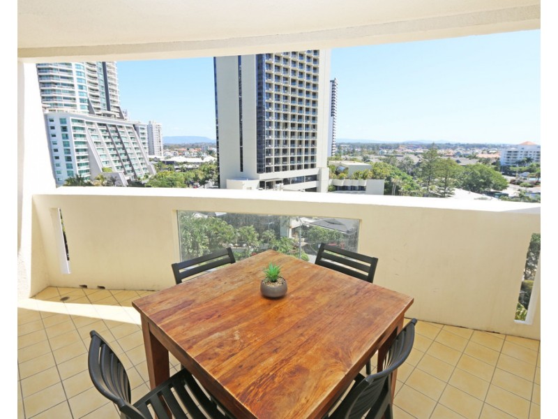 27/114 The Esplanade, Surfers Paradise QLD 4217