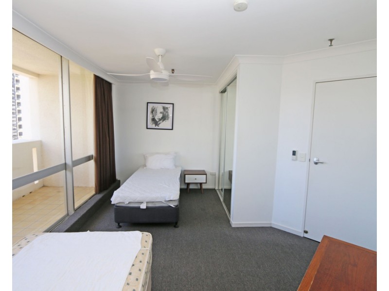 27/114 The Esplanade, Surfers Paradise QLD 4217