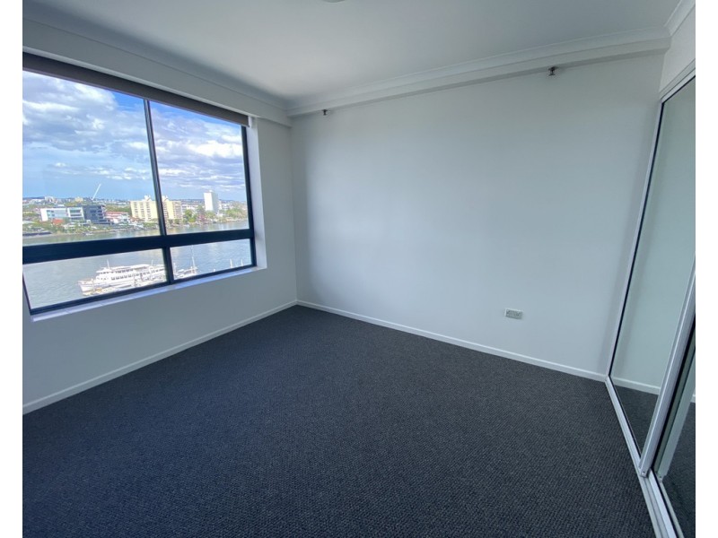 42 Ferry Street, Kangaroo Point QLD 4169