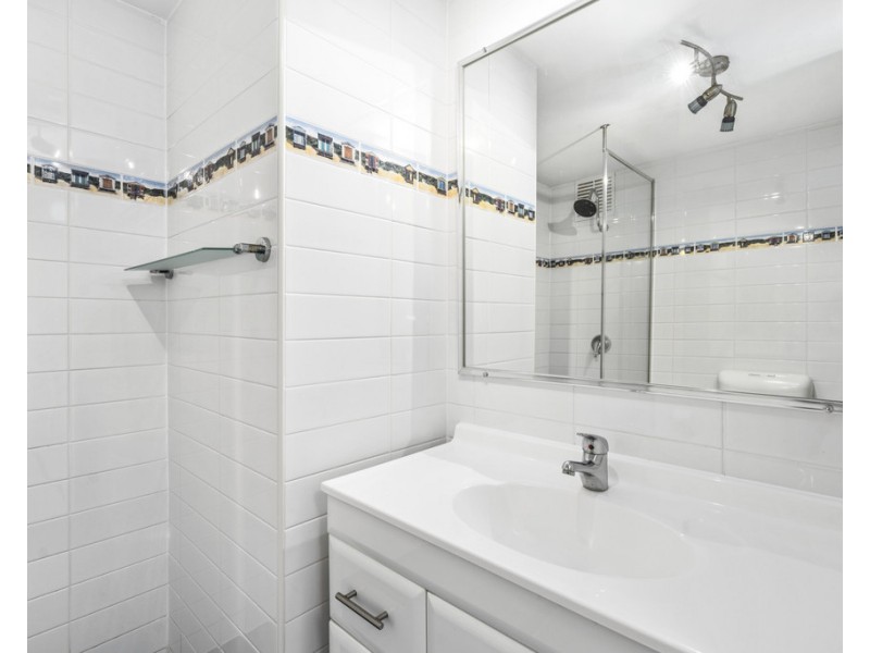 1102/255 Boundary Street, Coolangatta QLD 4225