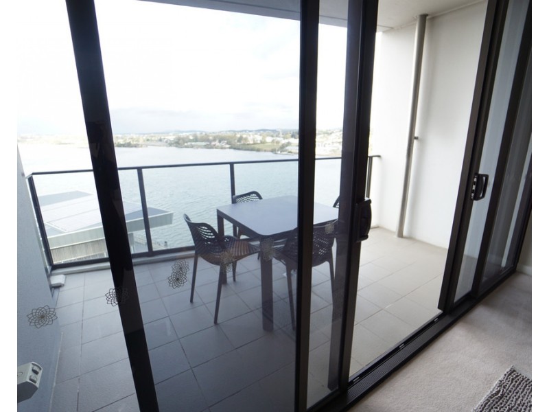 01/37D Harbour Road, Hamilton QLD 4007