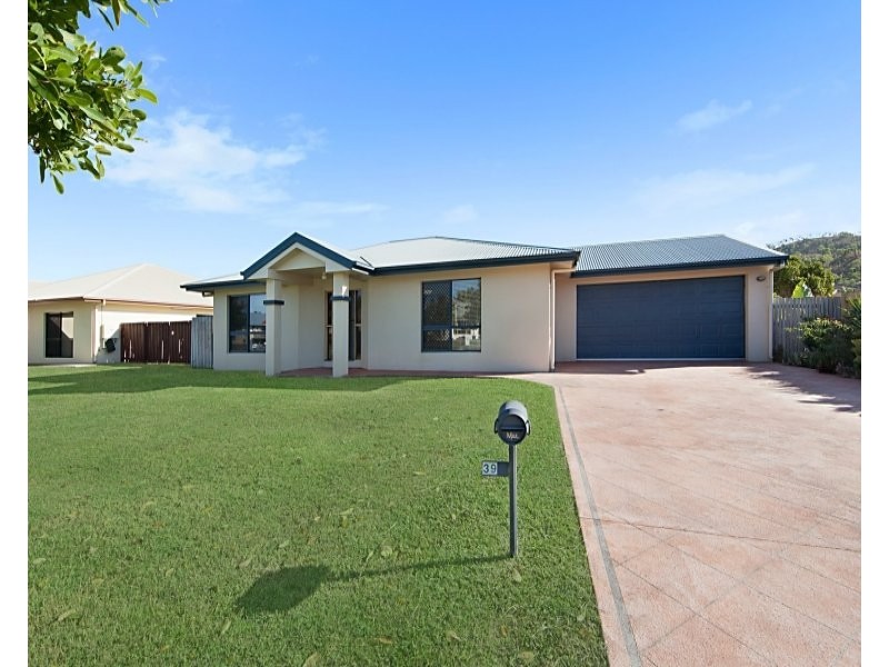 39 Bamboo Crescent, Mount Louisa QLD 4814