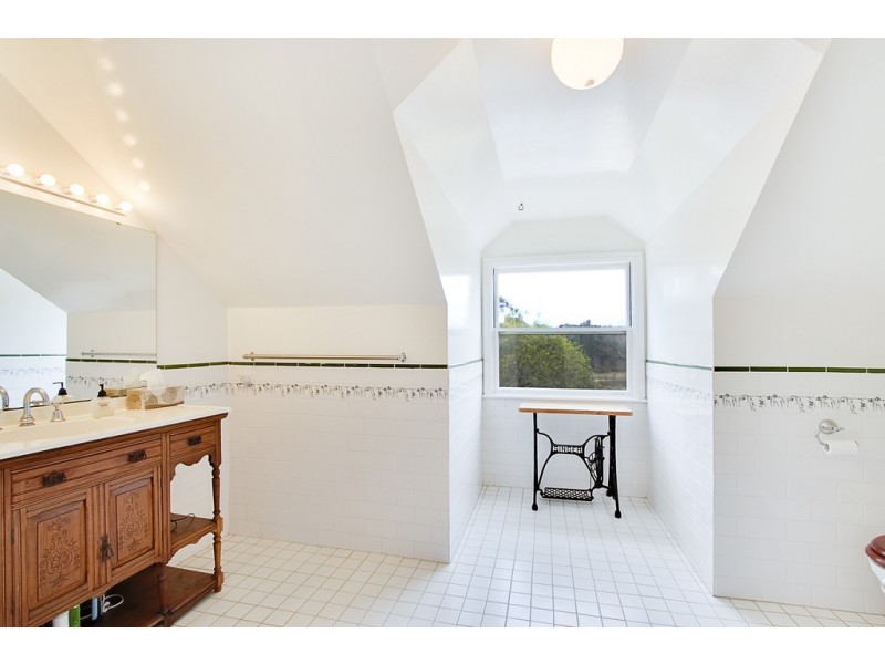 42 Meadows Road, North Richmond NSW 2754