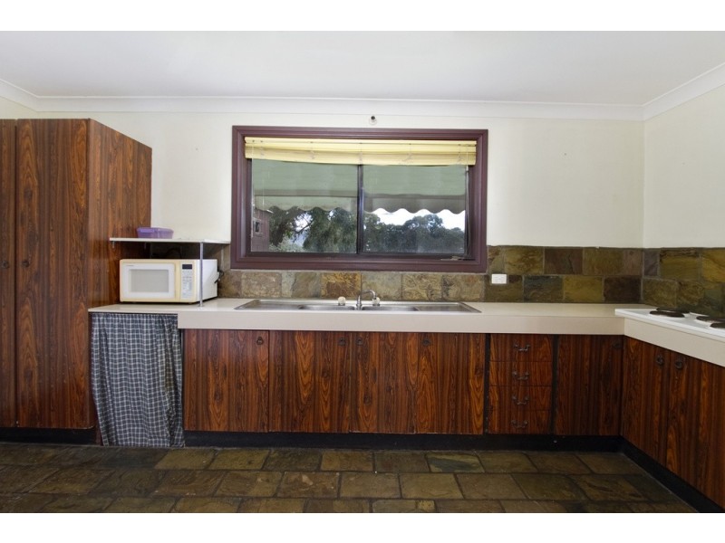 143 Sheredan Road, Castlereagh NSW 2749