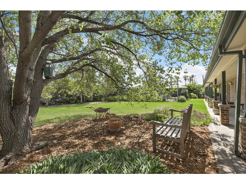 1 Smith Road, Oakville NSW 2765