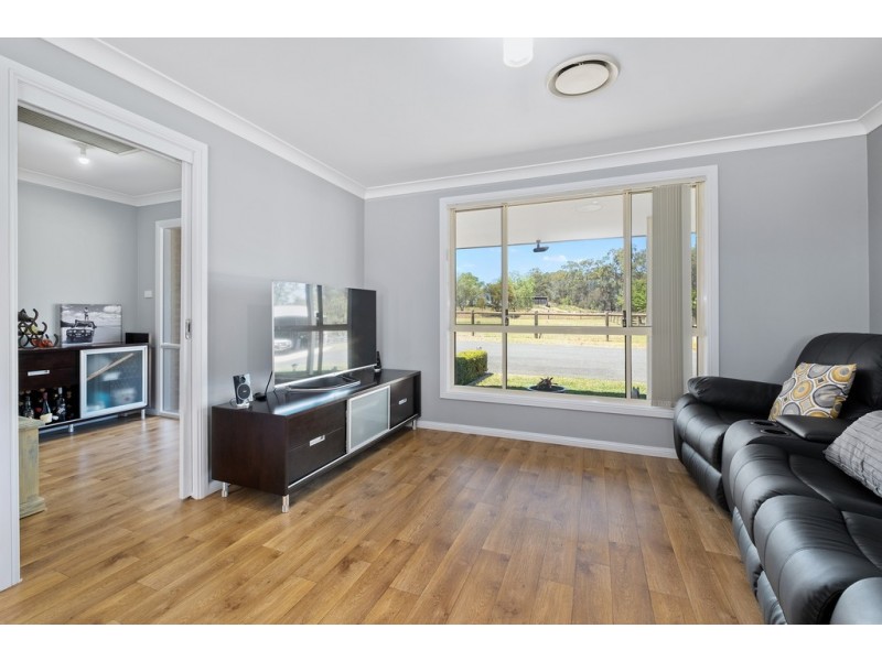 76 Wenban Road, Glossodia NSW 2756