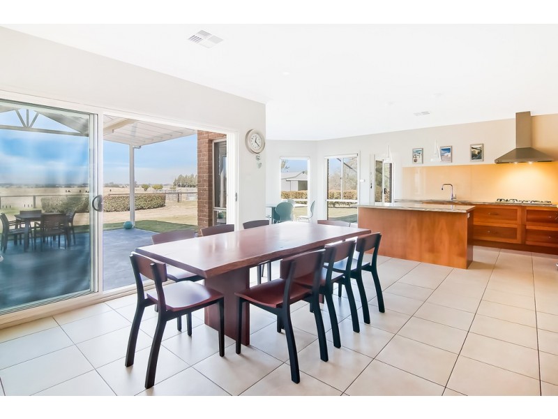 87 Blacktown Road, Freemans Reach NSW 2756