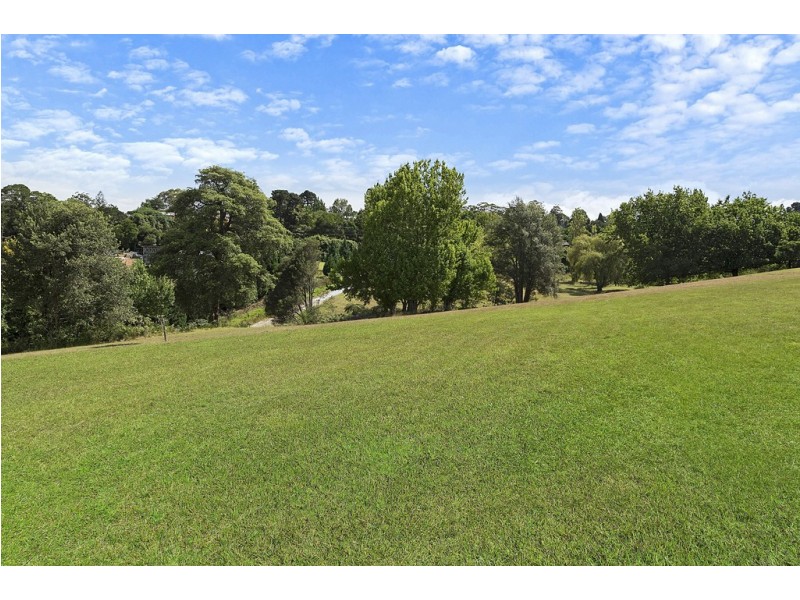 1350 Bells Line of Road, Kurrajong Heights NSW 2758