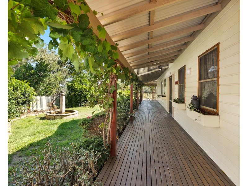 737 River Road, Lower Portland NSW 2756