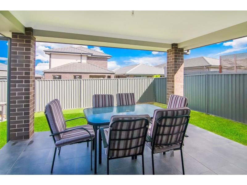20 Ivory Curl Street, Gregory Hills NSW 2557