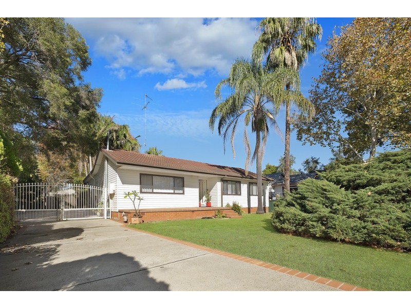 Mcgraths Hill NSW 2756