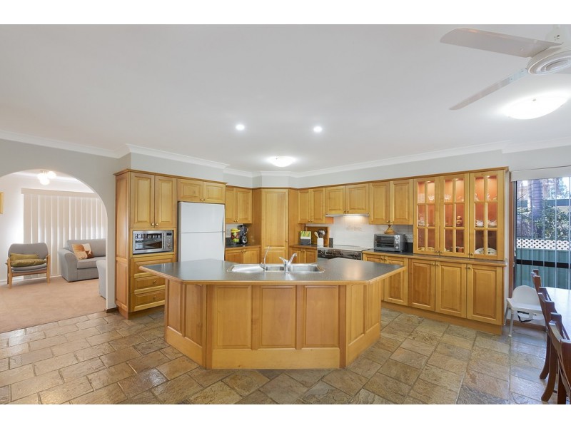 Mcgraths Hill NSW 2756