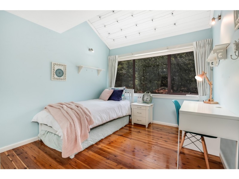 46 Ginahgullah Avenue, Grose Vale NSW 2753