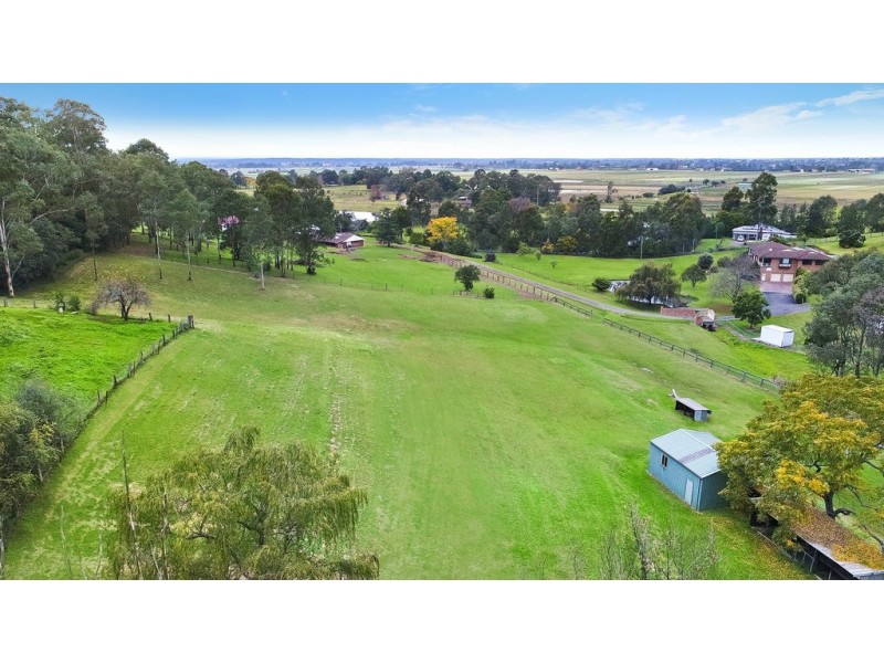 2 Gorricks Lane, Freemans Reach NSW 2756