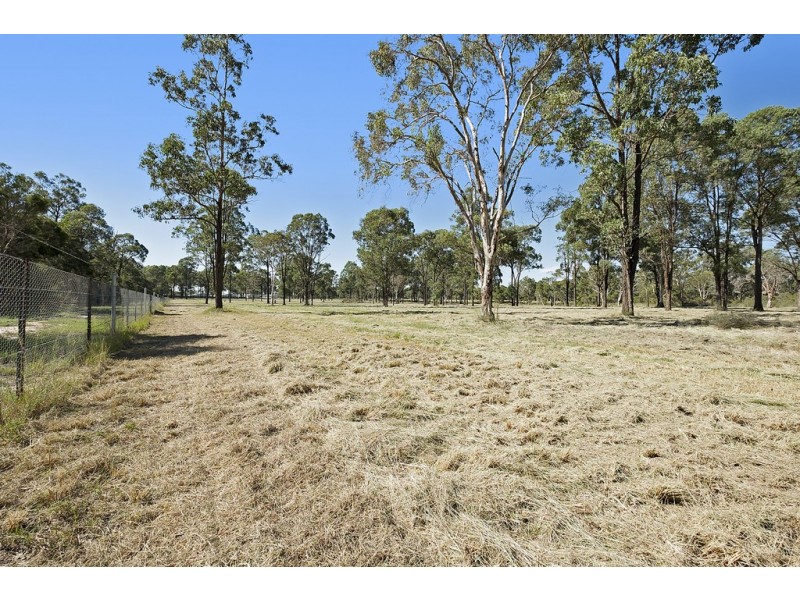 42 Wingara Glen, Londonderry NSW 2753