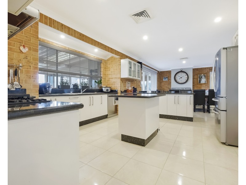 240-244 Luddenham Road, Orchard Hills NSW 2748