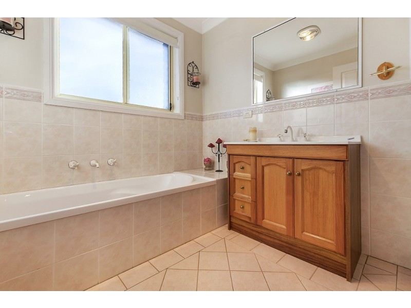 Mcgraths Hill NSW 2756