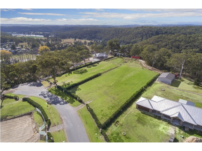 11 Moss Ridge, Sackville North NSW 2756