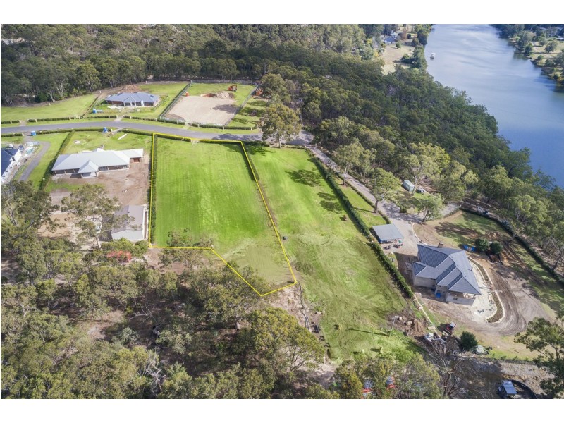 11 Moss Ridge, Sackville North NSW 2756