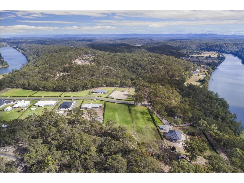 11 Moss Ridge, Sackville North NSW 2756