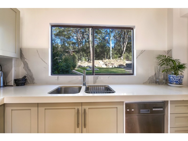 15 Waratah Street, Bowen Mountain NSW 2753