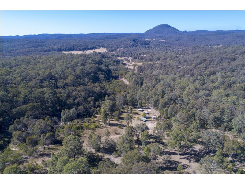 6220 Commission Road, Howes Valley NSW 2330
