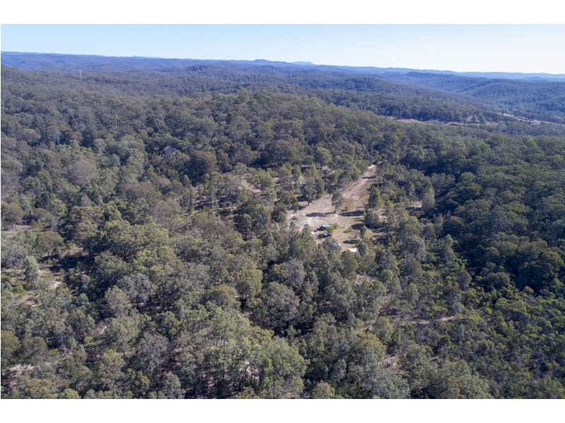 6220 Commission Road, Howes Valley NSW 2330