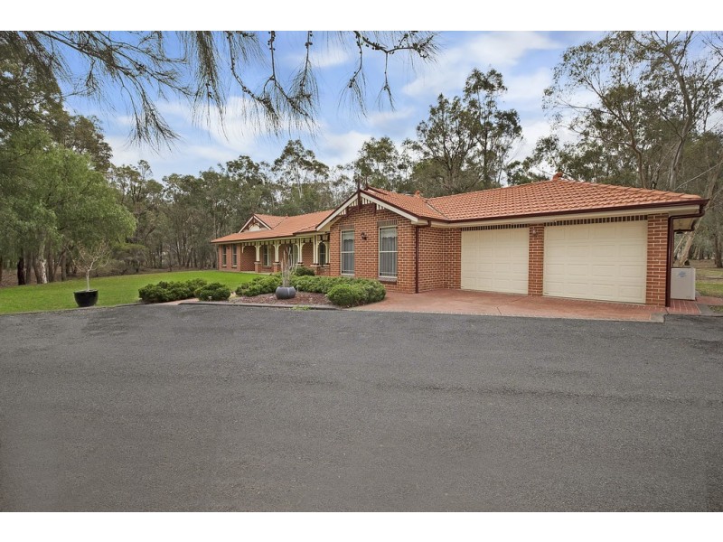 100 First Road, Berkshire Park NSW 2765