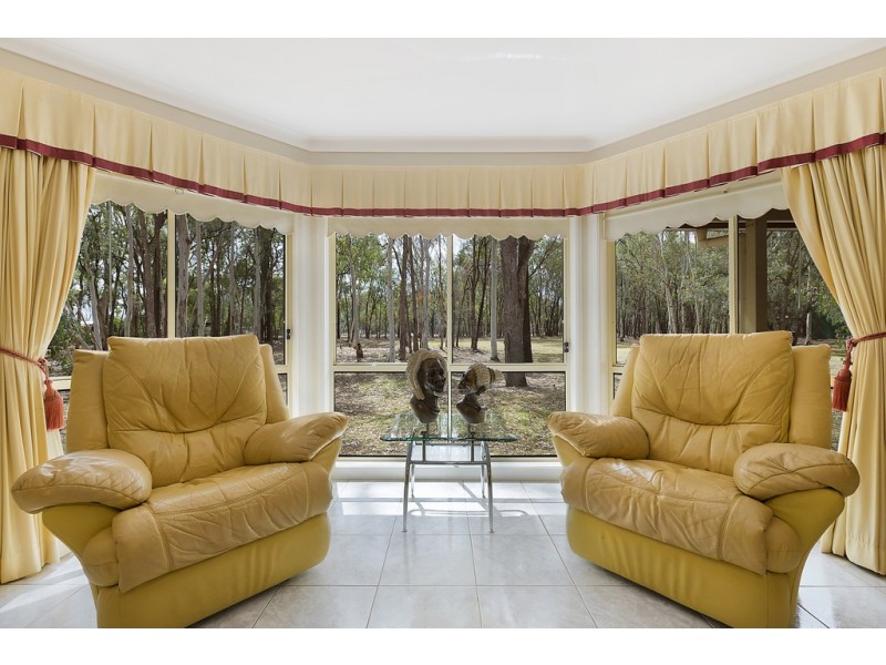 100 First Road, Berkshire Park NSW 2765