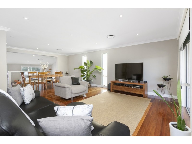 32 Wolseley Road, Mcgraths Hill NSW 2756