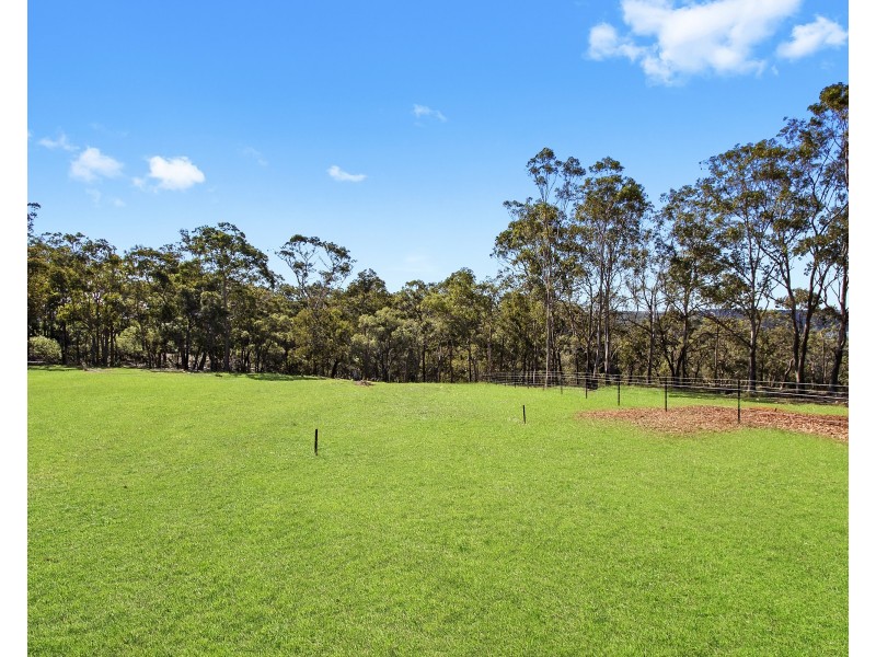 8 Highview Place, Sackville North NSW 2756
