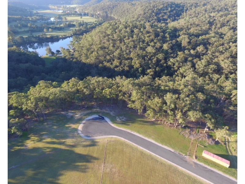 8 Highview Place, Sackville North NSW 2756