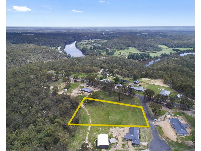 5 Albanis Close, Sackville North NSW 2756