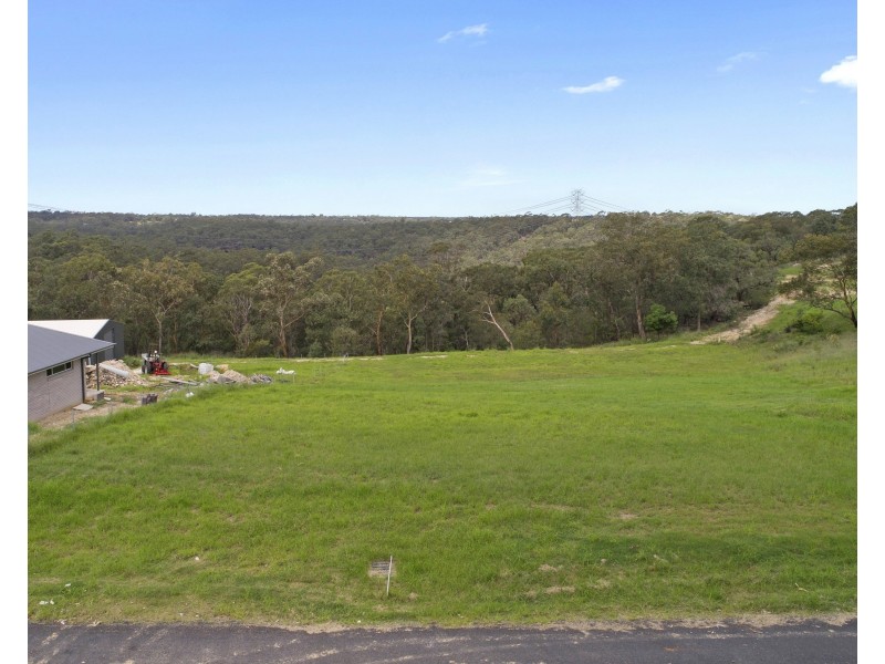 5 Albanis Close, Sackville North NSW 2756