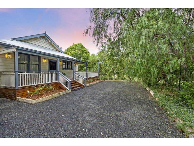 898 East Kurrajong Road, East Kurrajong NSW 2758