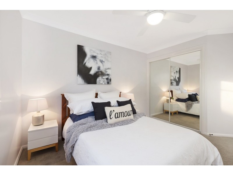 11 Minnamurra Grove, Dural NSW 2158