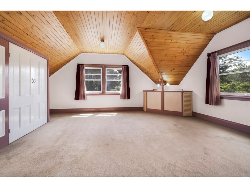 15 Cranstons Road, Dural NSW 2158