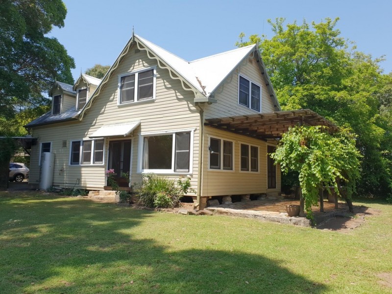 15 Cranstons Road, Dural NSW 2158