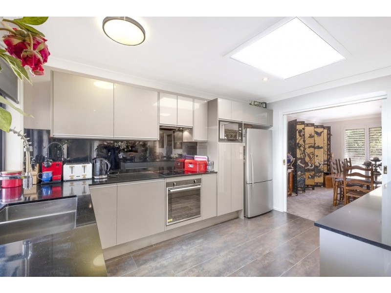 332 Commercial Road, Vineyard NSW 2765