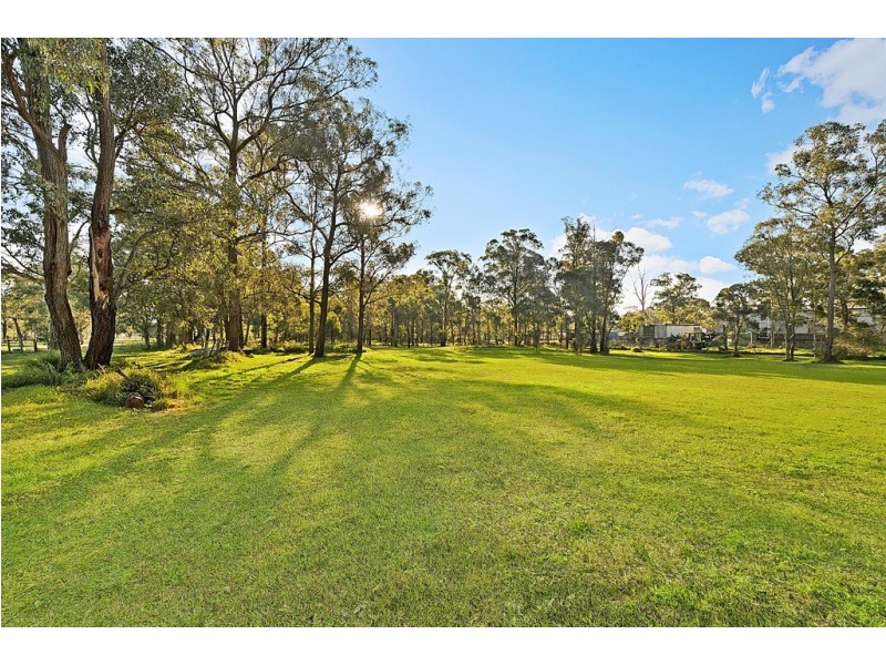 135-141 Sheredan Road, Castlereagh NSW 2749