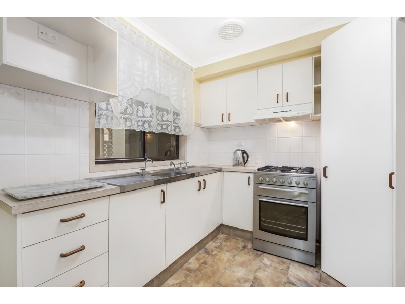 6 Pensax Road, Cranebrook NSW 2749