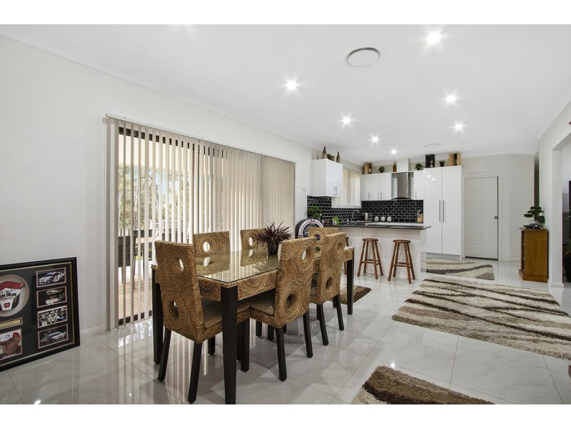 1 Sturt Place, Windsor Downs NSW 2756